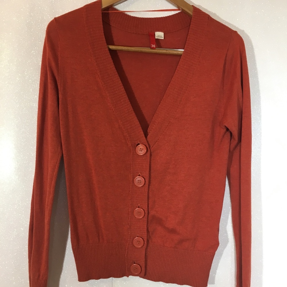 Sweater - Picture 4 of 7